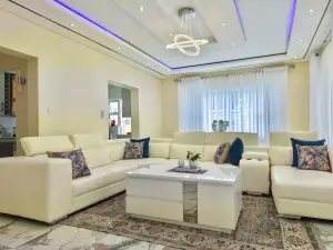 Townhouse/Cluster to Rent in Greencroft