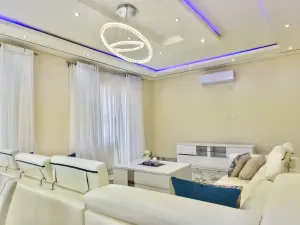 Townhouse/Cluster to Rent in Greencroft