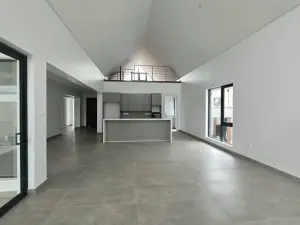 4 Bedroom House to Rent in Borrowdale West