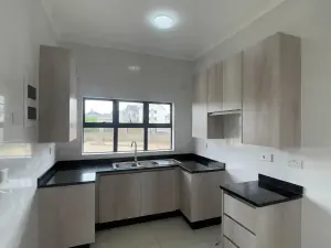 Flat/Apartment to Rent in Madokero Estates