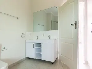 Flat/Apartment to Rent in Vainona