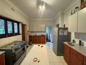 4 Bedroom House to Rent in Alexandra Park