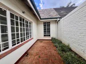 Flat/Apartment to Rent in Avondale