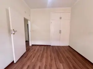 Flat/Apartment to Rent in Avondale