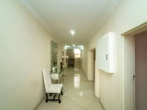 4 Bedroom House to Rent in Helensvale