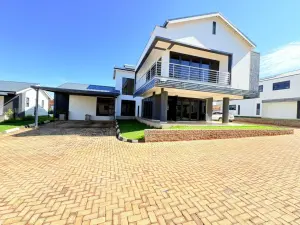 Townhouse/Cluster to Rent in Borrowdale