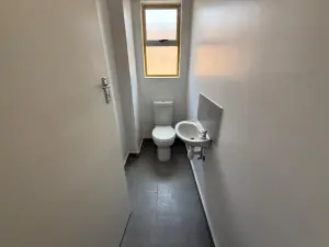 Warehouse/Industrial to Rent in Waterfalls