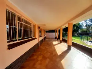 4 Bedroom House to Rent in Mount Pleasant