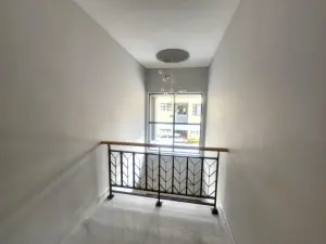 Townhouse/Cluster to Rent in Mount Pleasant