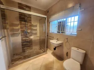 4 Bedroom House to Rent in Mount Pleasant