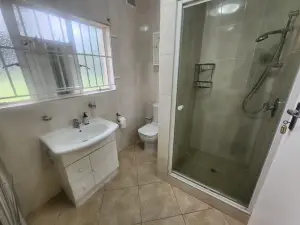 4 Bedroom House to Rent in Mount Pleasant