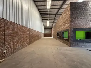 Warehouse/Industrial to Rent in Waterfalls