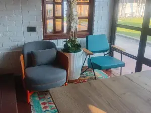 Other Commercial to Rent in Eastlea