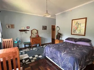 4 Bedroom House to Rent in Emerald Hill