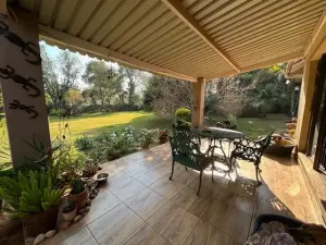 4 Bedroom House to Rent in Emerald Hill