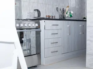 3 Bedroom Cottage/Garden Flat to Rent in Glen Forest