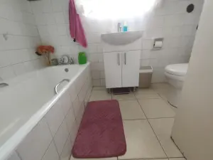 3 Bedroom House to Rent in Milton Park