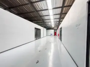 Retail/Shop to Rent in Hogerty Hill