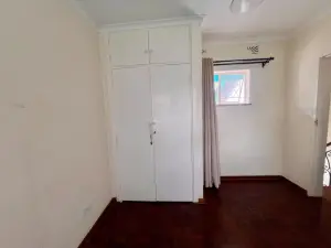Flat/Apartment to Rent in Emerald Hill