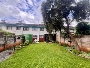 Flat/Apartment to Rent in Emerald Hill