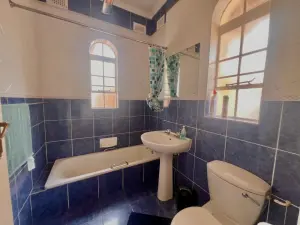 Flat/Apartment to Rent in Avondale