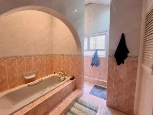 Flat/Apartment to Rent in Avondale