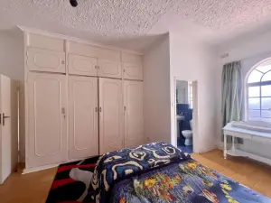 Flat/Apartment to Rent in Avondale