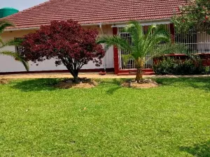 3 Bedroom House to Rent in Waterfalls