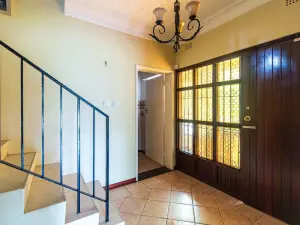 4 Bedroom House to Rent in Borrowdale