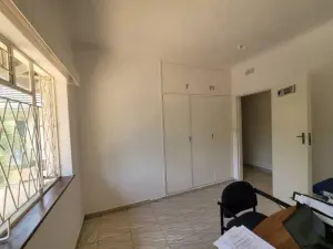 Office to Rent in Greystone Park