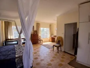 3 Bedroom Cottage/Garden Flat to Rent in Mount Pleasant