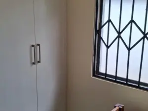 3 Bedroom Cottage/Garden Flat to Rent in Alexandra Park