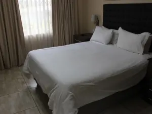 Flat/Apartment to Rent in Avondale West