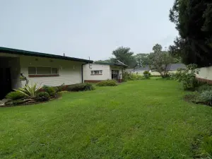 Office to Rent in Alexandra Park