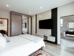 Townhouse/Cluster to Rent in Newlands