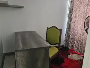 2 Bedroom Cottage/Garden Flat to Rent in Avondale