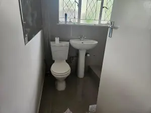 2 Bedroom Cottage/Garden Flat to Rent in Avondale