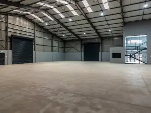 Warehouse/Industrial to Rent in Hatfield
