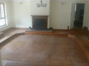 4 Bedroom House to Rent in Greystone Park