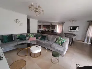 Townhouse/Cluster to Rent in Greendale