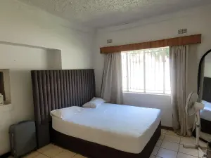 4 Bedroom House to Rent in Marlborough