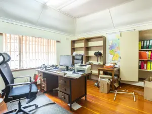 Office to Rent