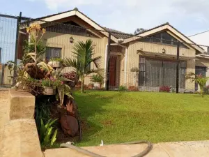 Townhouse/Cluster to Rent in Pomona