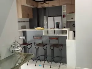 Townhouse/Cluster to Rent in Pomona