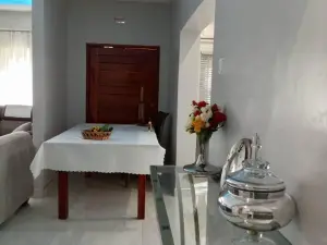 Townhouse/Cluster to Rent in Pomona