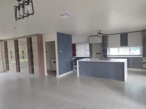 4 Bedroom House to Rent in Borrowdale Brooke