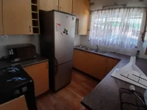 1 Bedroom Cottage/Garden Flat to Rent in Greendale North