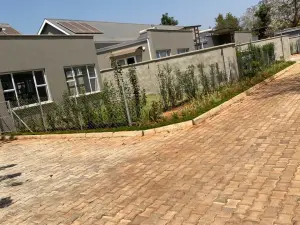 Townhouse/Cluster to Rent in Mount Pleasant