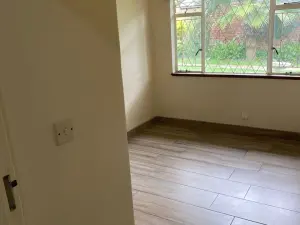 Flat/Apartment to Rent in Avondale