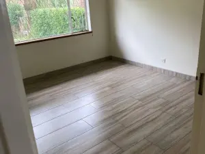 Flat/Apartment to Rent in Avondale